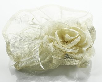 LSH0081- Ivory Feather & Flower Fascinator on Comb