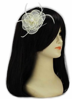 LSH00127 - Ivory Feather and Mesh Flower Fascinator