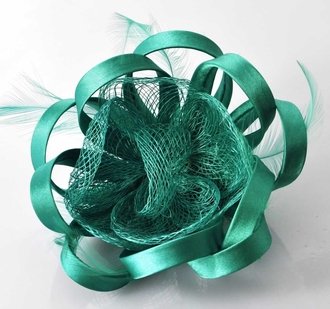 LSH00167 - Emerald Feather & Flower Fascinator